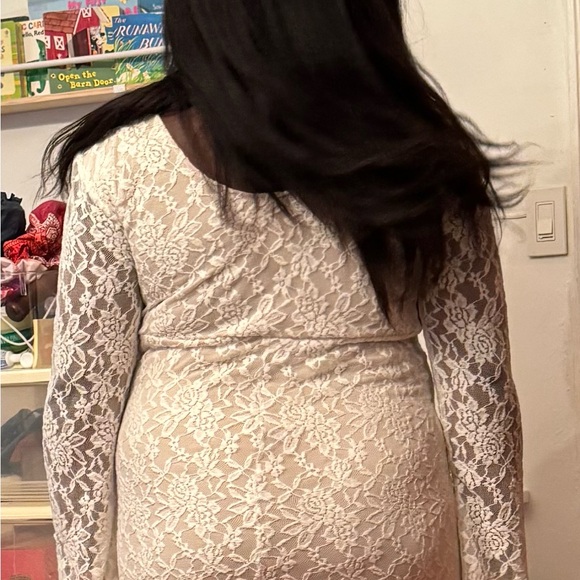 Anyuta Couture white lace maternity dress - Picture 5 of 5